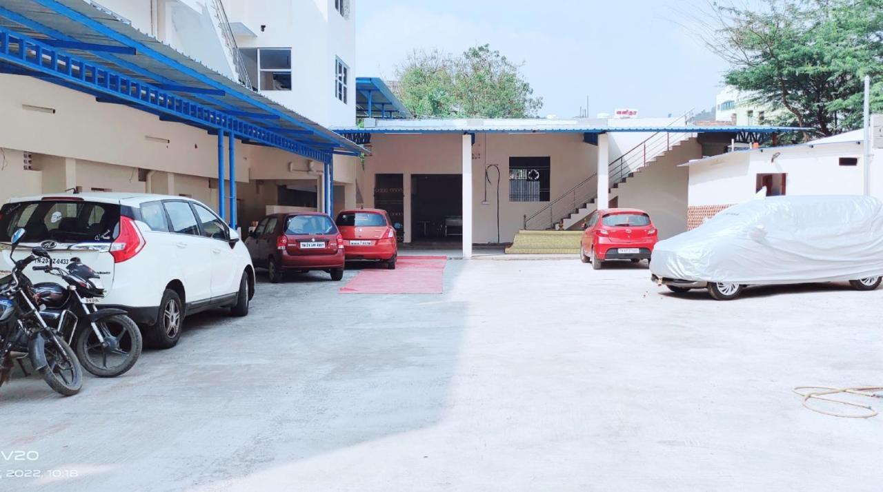 הוילה Thiruttani Mount View Residency Tiruttani מראה חיצוני תמונה